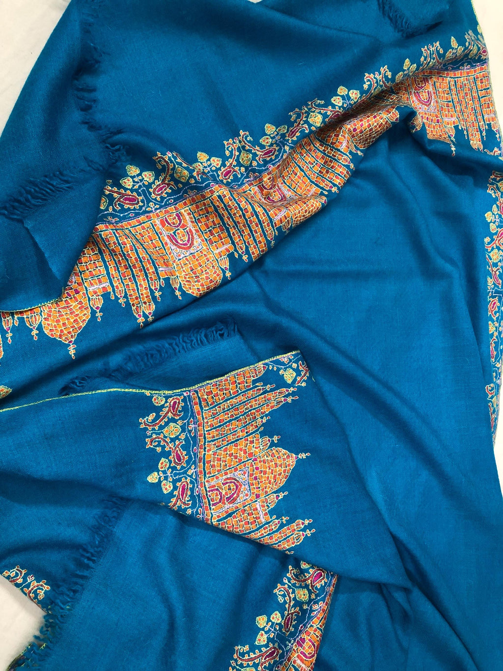 Taj Mahal vintage artisanal Sozni micro fine embroidered handcrafted real cashmere pashmina stole shawl - Mehraj Crafts 