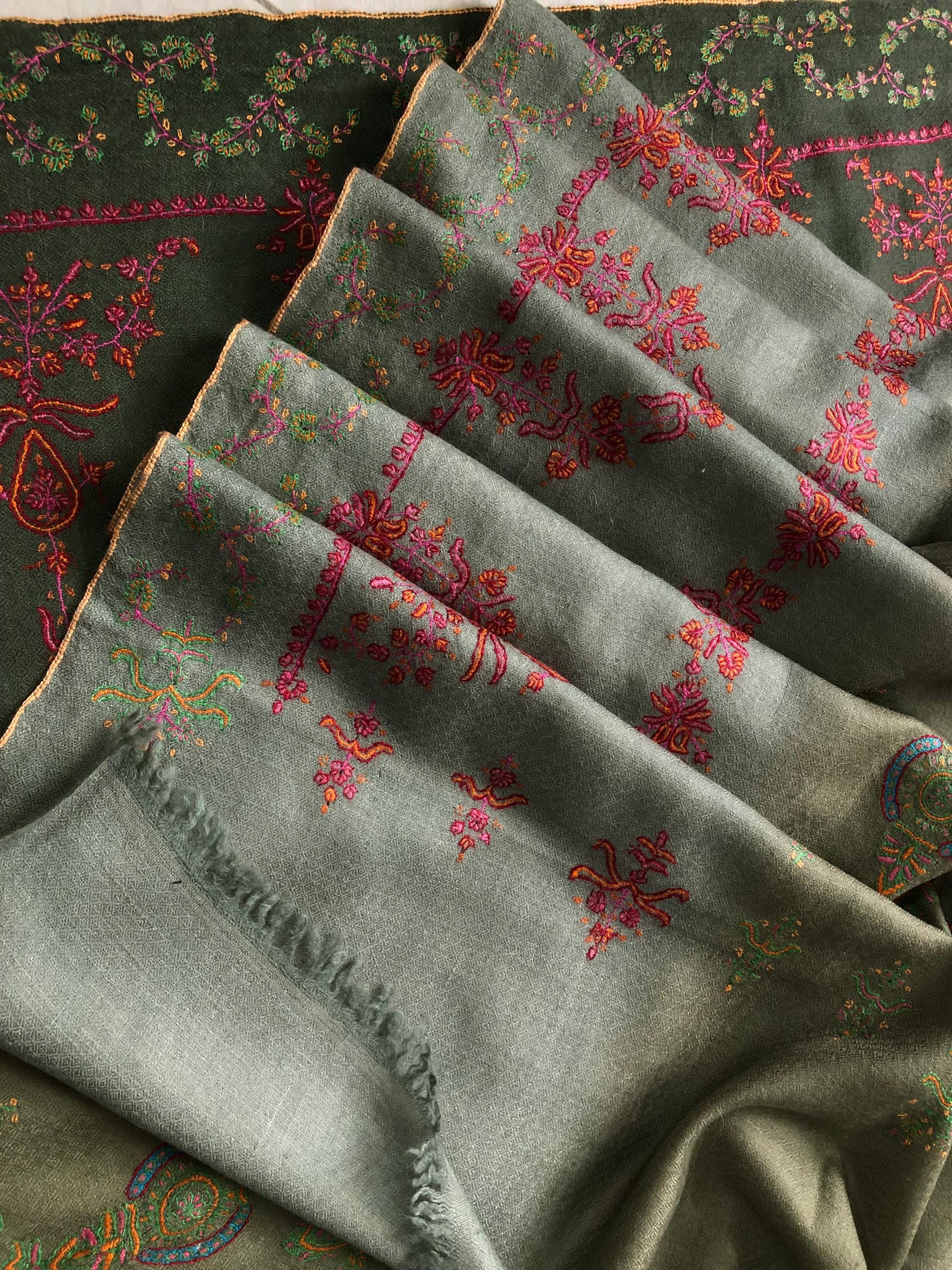 Ombré green handmade Real Cashmere Pashmina Stole with super micro fine Sozni modern design embroidery - Mehraj Crafts 