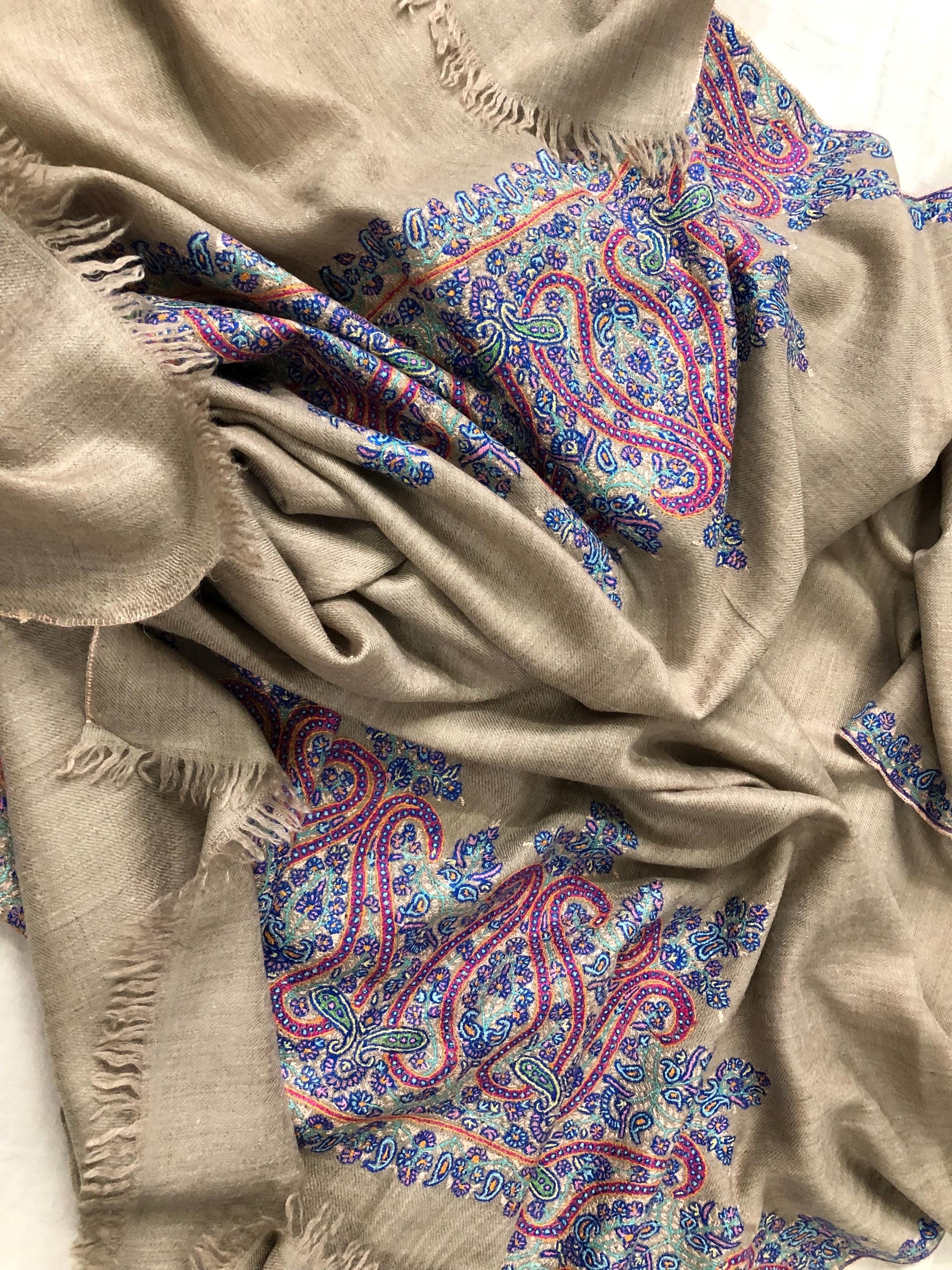 Unique Handmade Undyed Real Goat Pashmina Stole with Sozni Super Microfine Embroidery Palla | Wedding Pashminas - Mehraj Crafts 