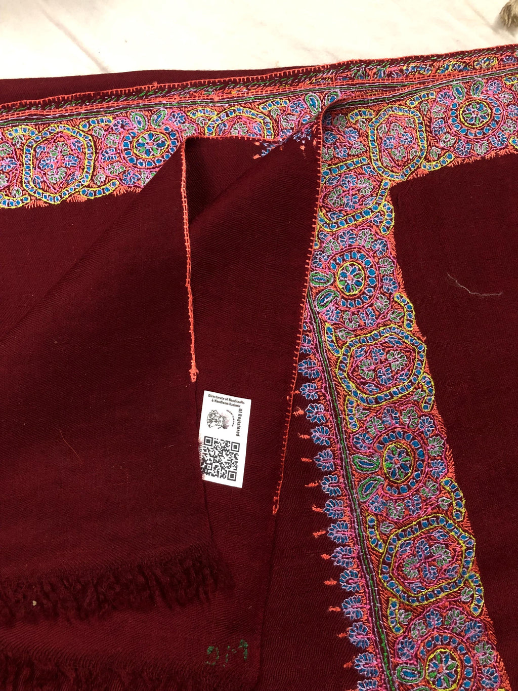 GI Sozani Handcrafted Tibetan Red Cashmere Pashmina Shawl: Sozni Embroidery 100 x 200 cms