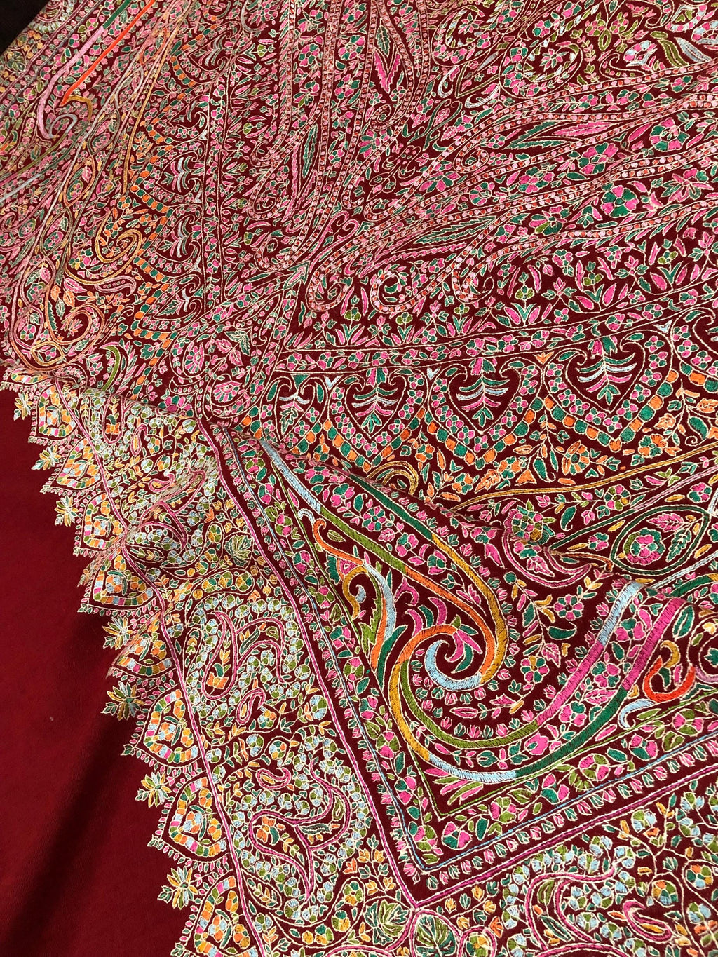 Tibetan Red GI Sozani Handcrafted Paisley Paradise Exclusive Bridal Wedding Real Pashmina Jamawar Shawl/100*204 cms